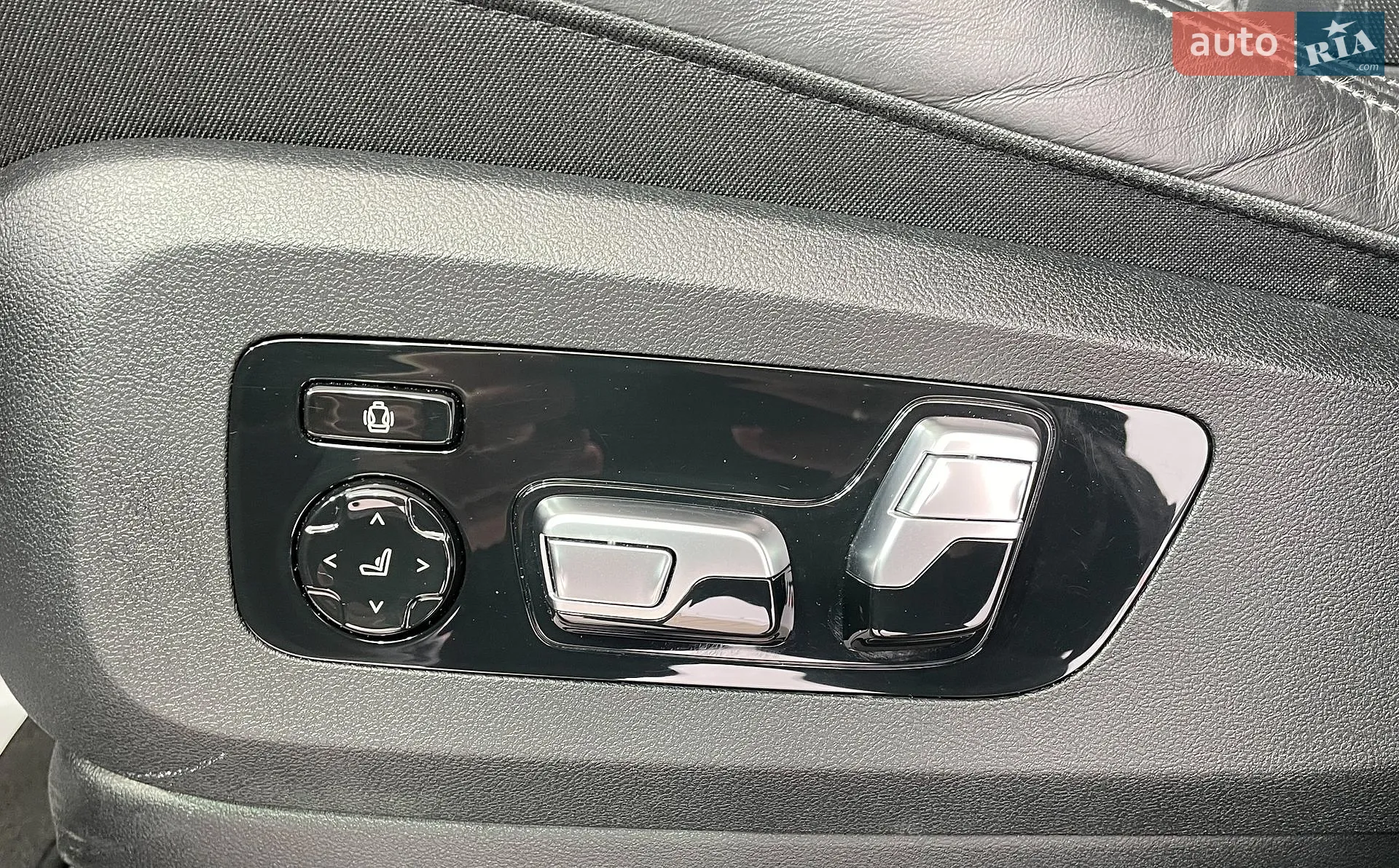 2020 BMW X5 - мініатюра 30