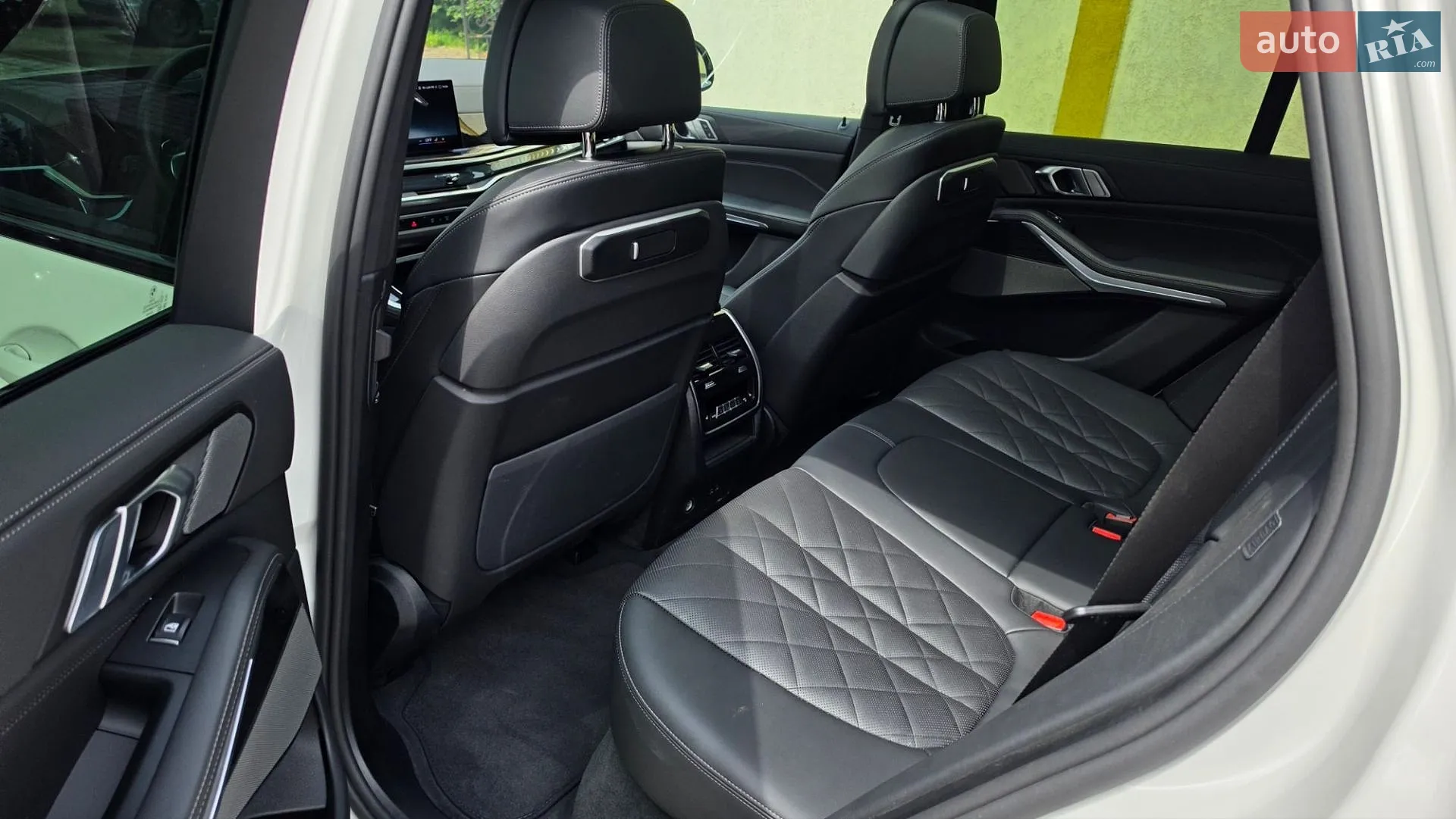 2025 BMW X5 - мініатюра 14