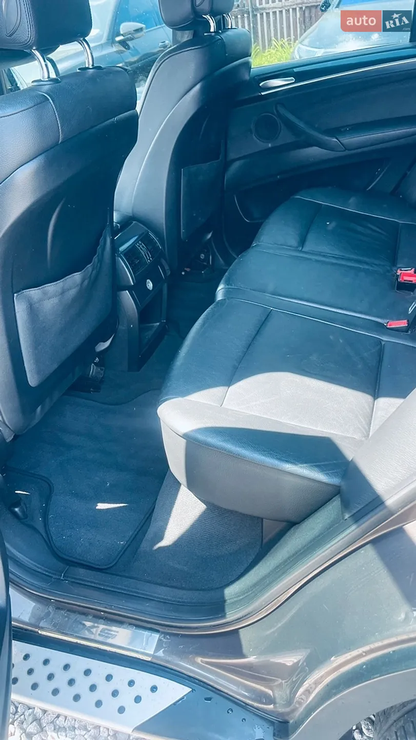 2010 BMW X5 - мініатюра 18