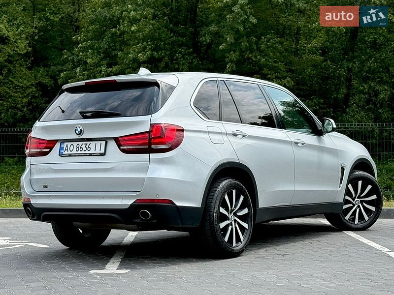 Внедорожник / Кроссовер BMW X5 2014 в Ужгороде