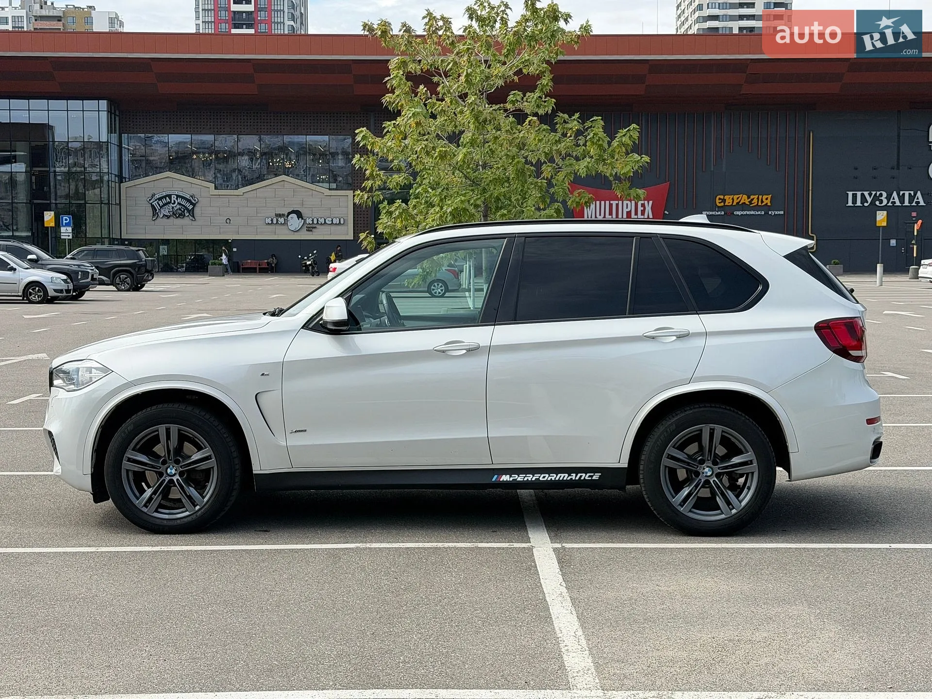 2015 BMW X5 - мініатюра 2