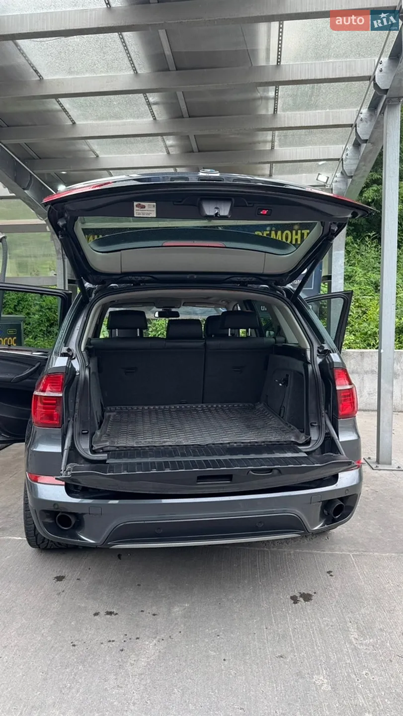 2010 BMW X5 - мініатюра 15