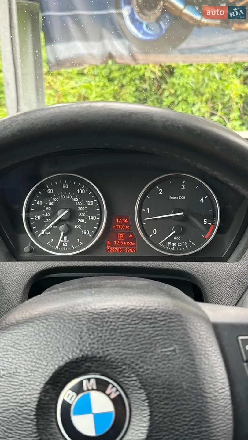 2010 BMW X5 - мініатюра 17