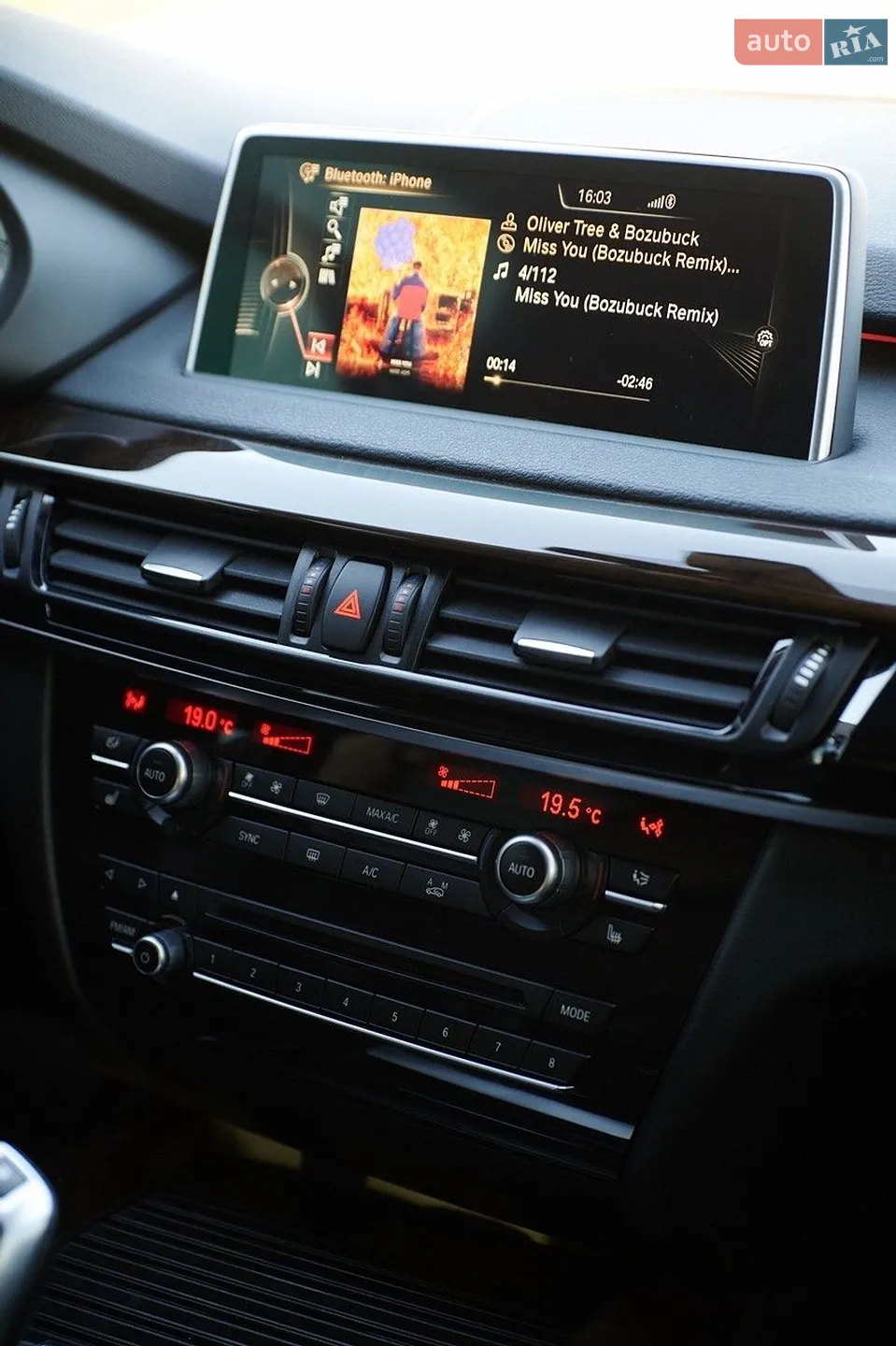 2014 BMW X5 - мініатюра 26
