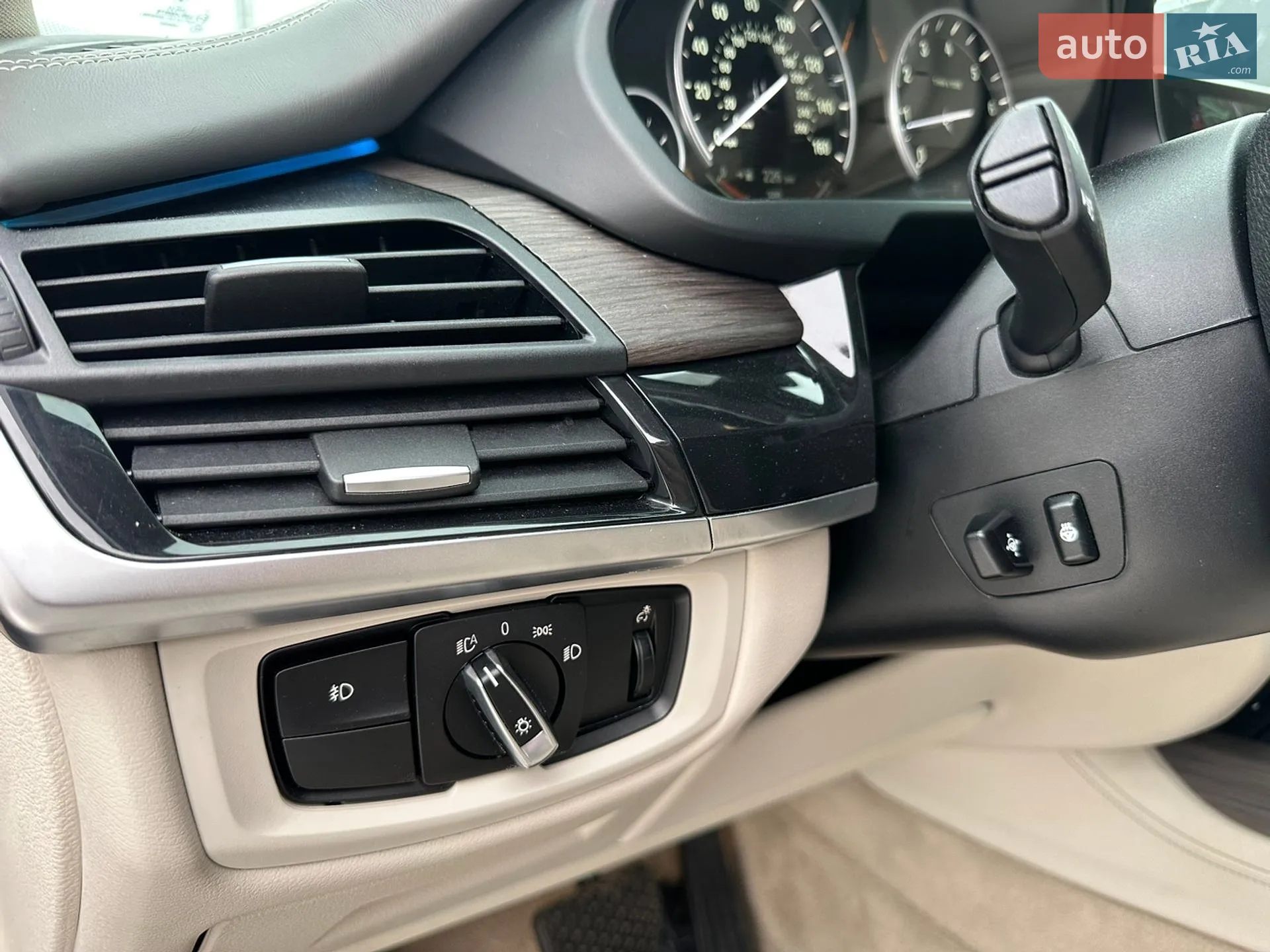 2015 BMW X5 - мініатюра 10