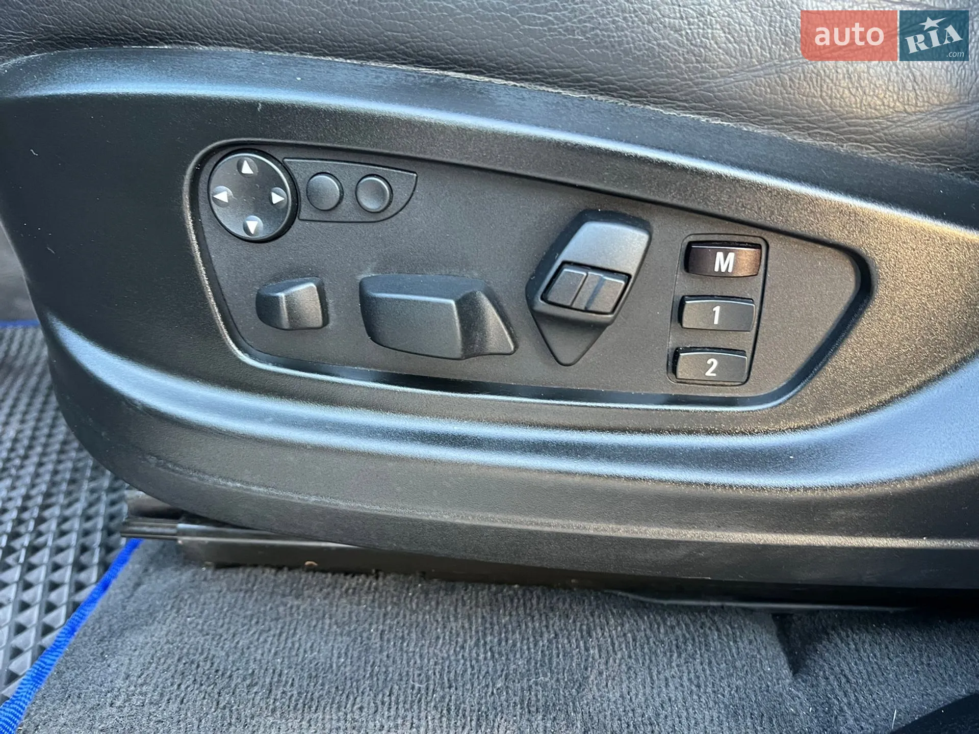 2010 BMW X5 - мініатюра 27