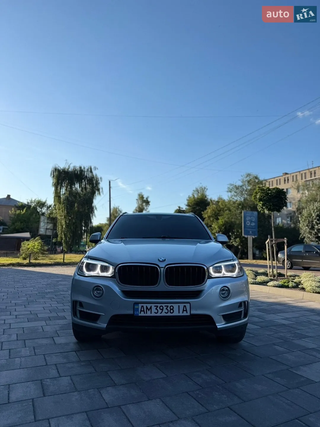 2016 BMW X5 - мініатюра 2