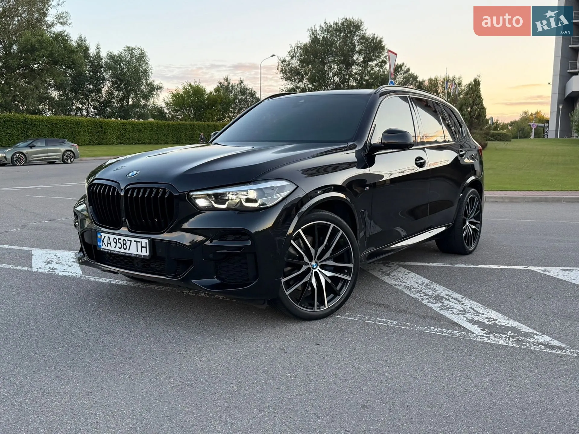 2022 BMW X5 - мініатюра 2