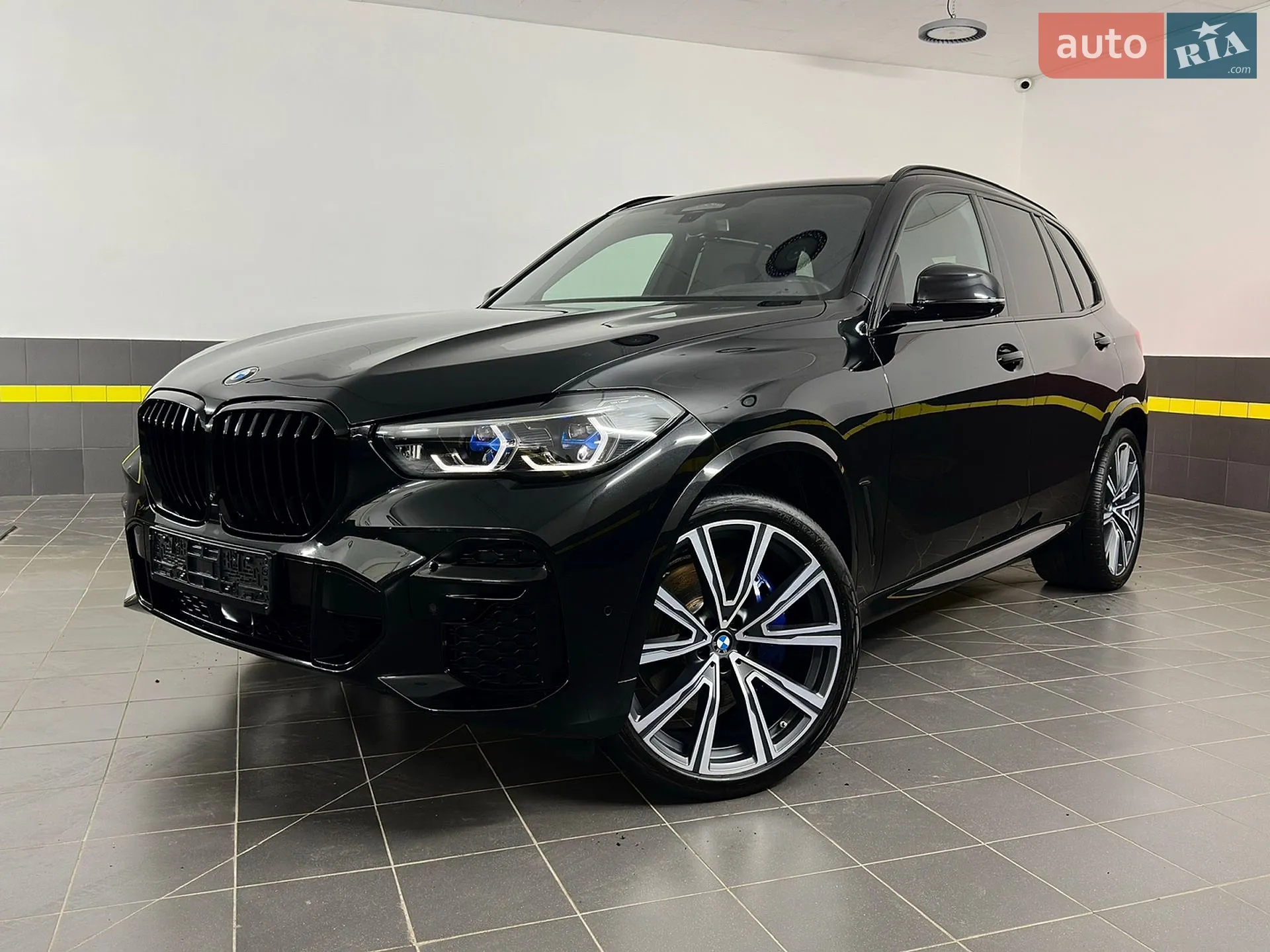 2023 BMW X5 - фото 1