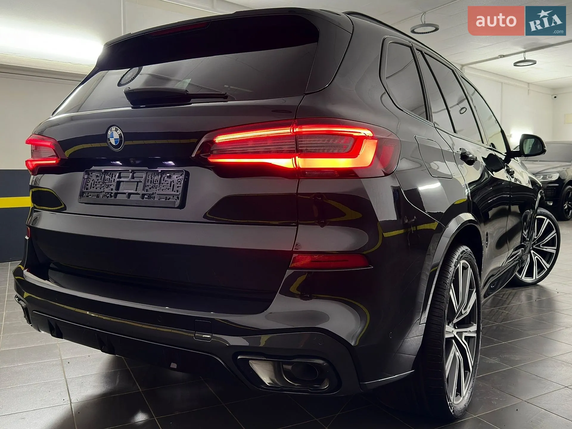 2023 BMW X5 - мініатюра 5