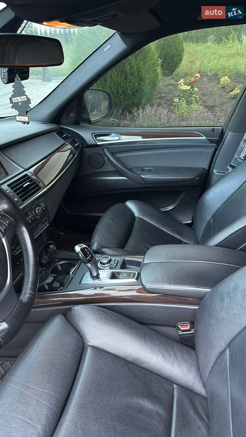 2010 BMW X5 - мініатюра 11