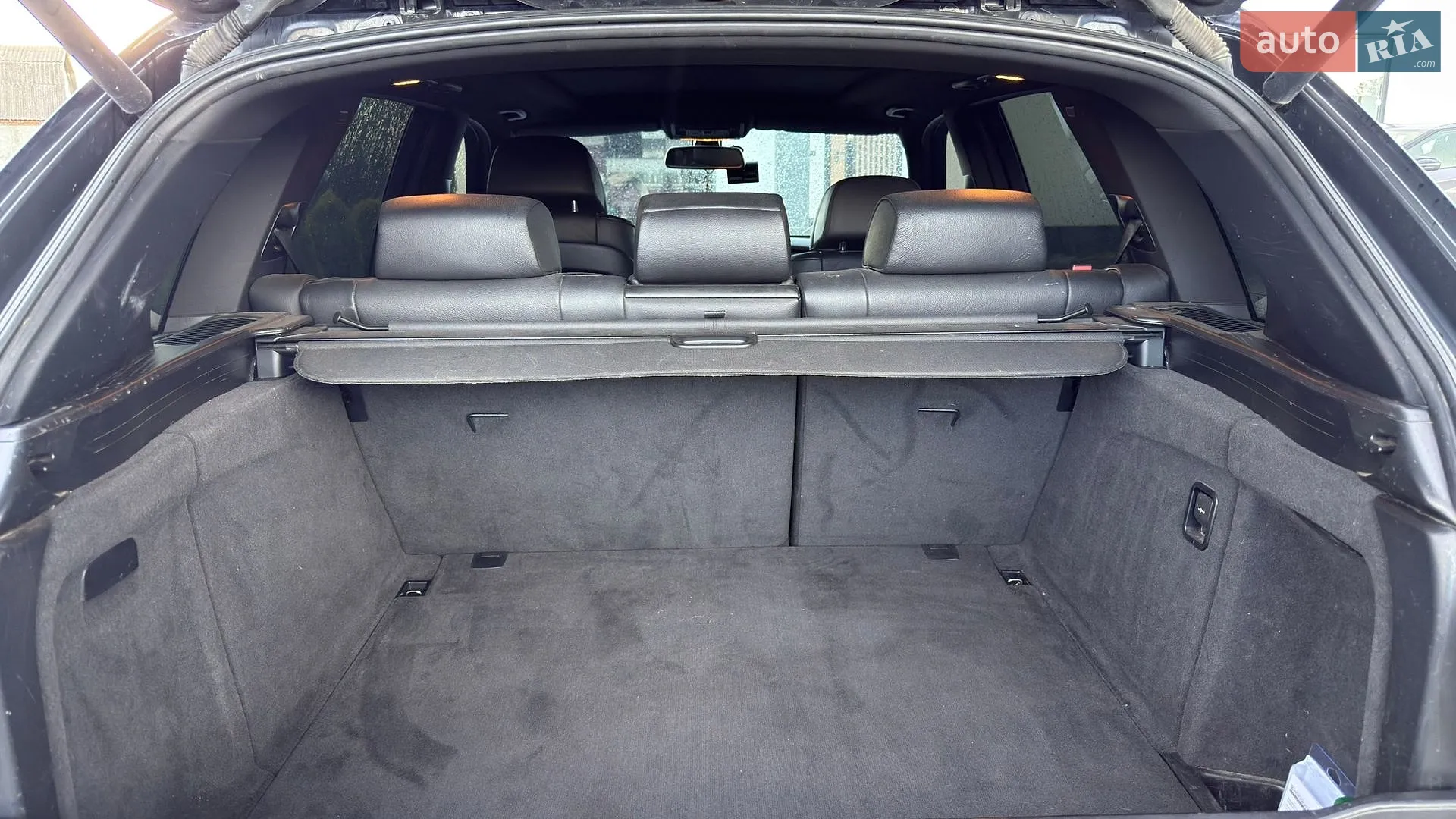 2010 BMW X5 - мініатюра 16
