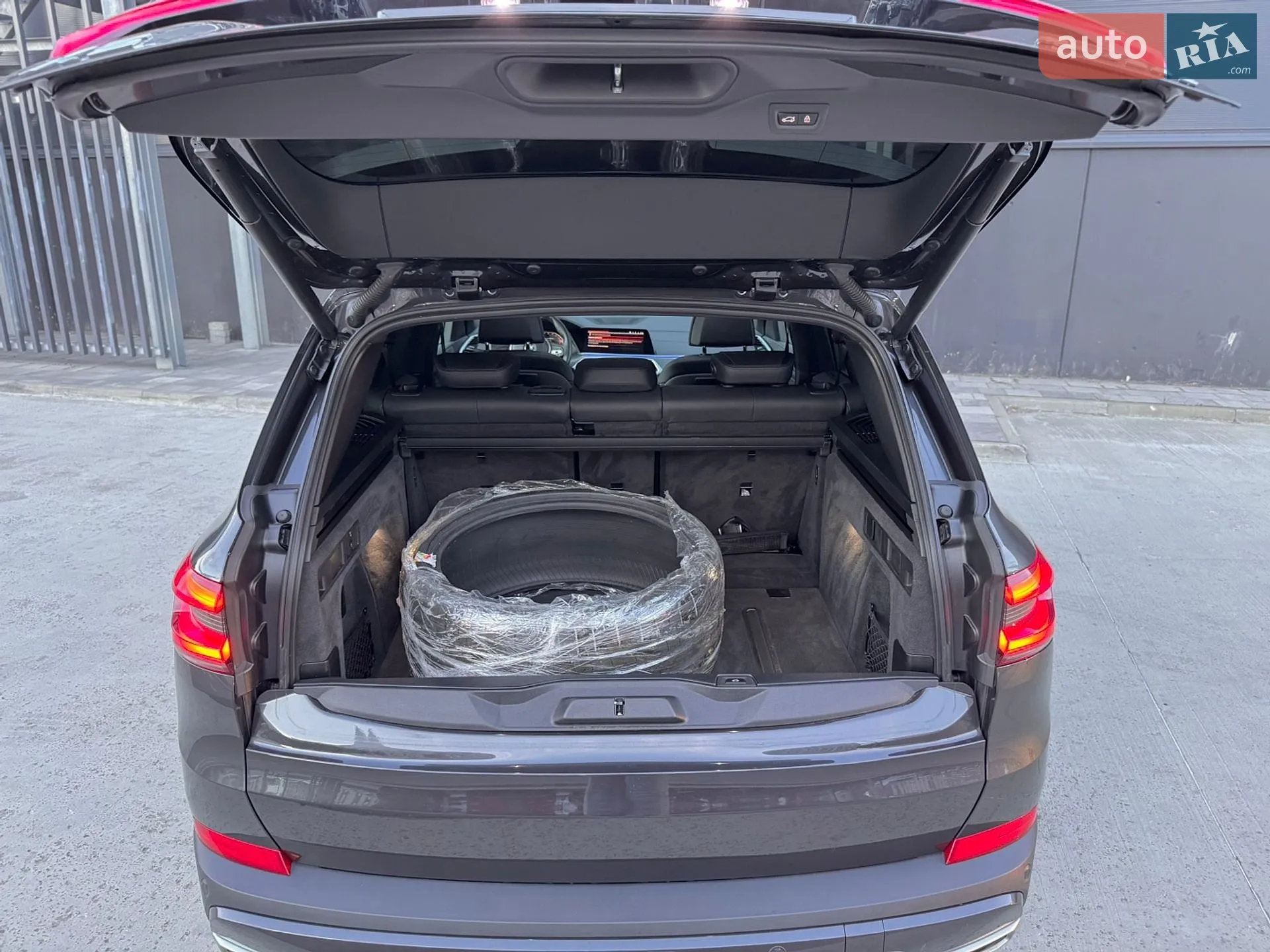 2021 BMW X5 - мініатюра 54