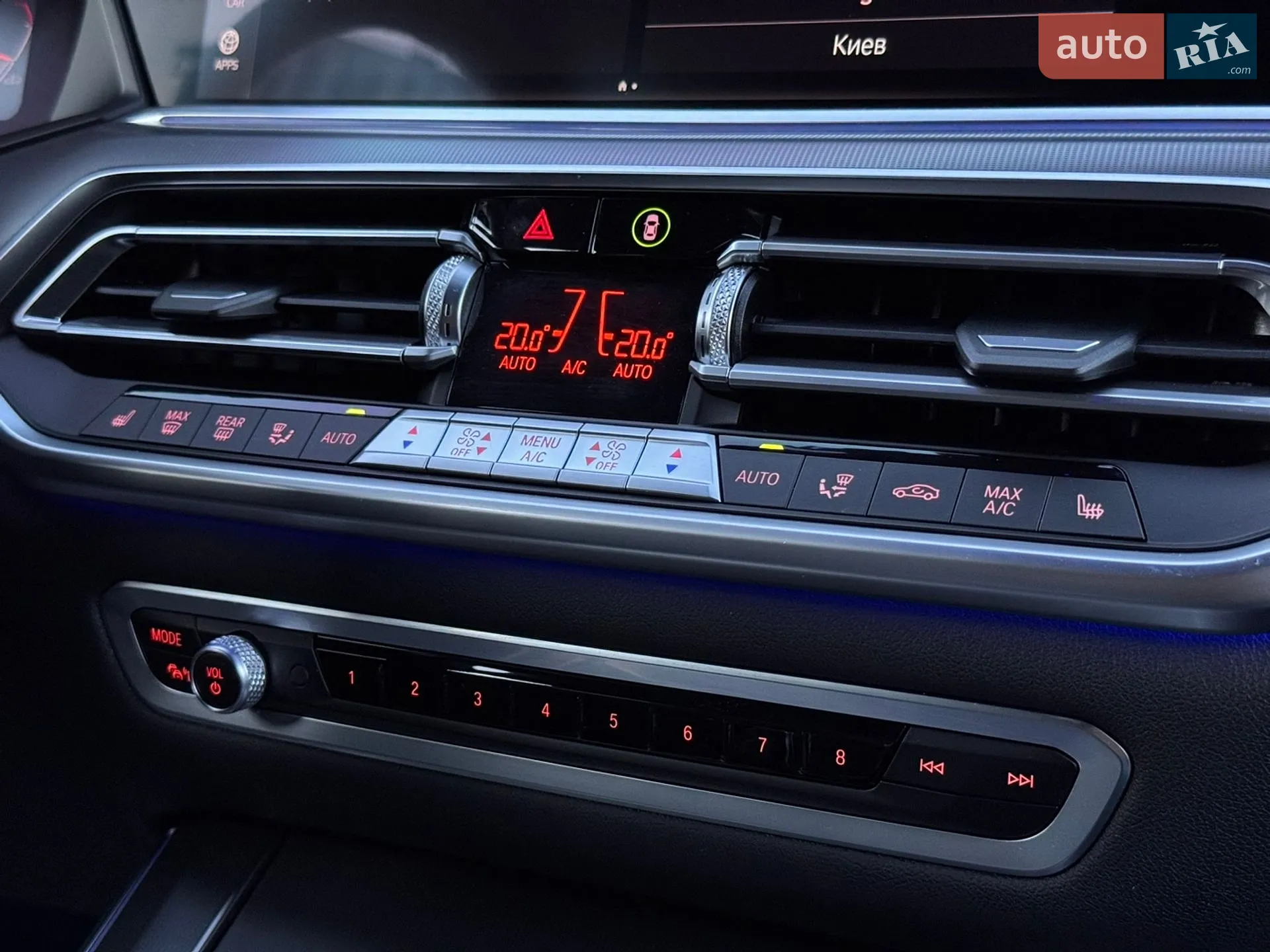 2021 BMW X5 - мініатюра 144