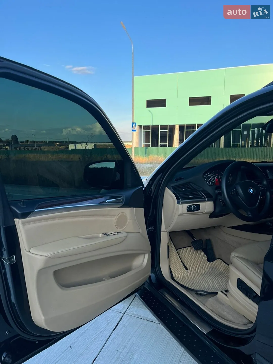 2011 BMW X5 - мініатюра 8