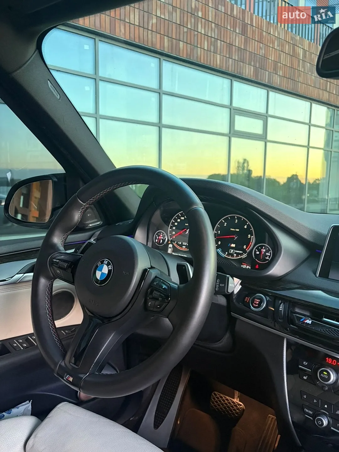 2014 BMW X5 - мініатюра 31