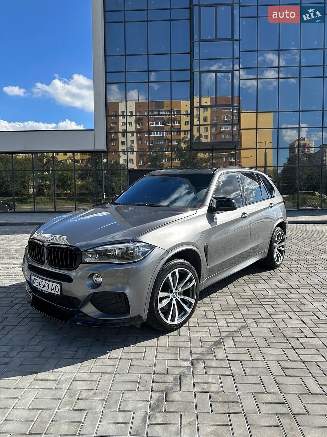 2017 BMW X5 - мініатюра 2