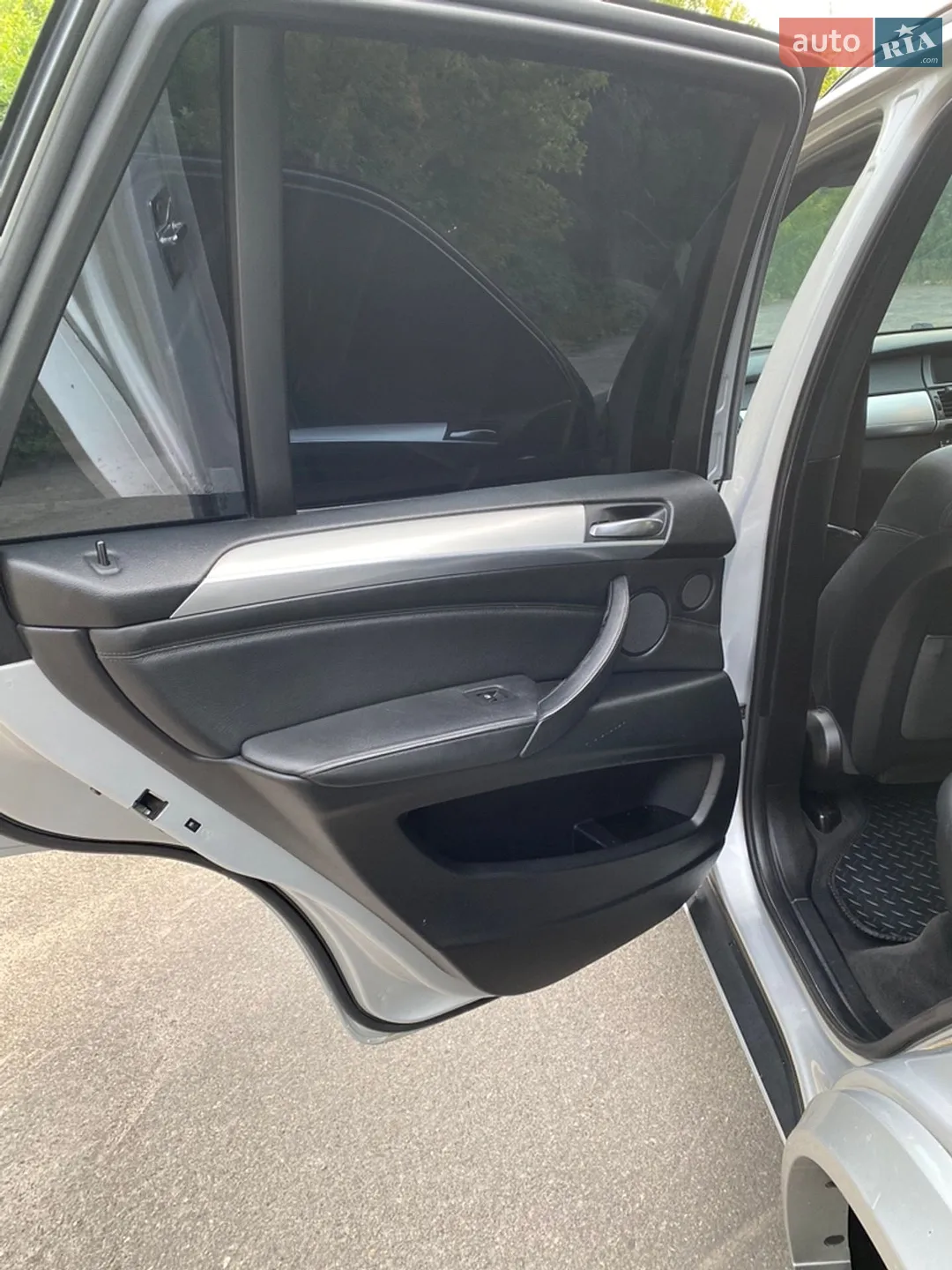2018 Volkswagen Touareg - мініатюра 19