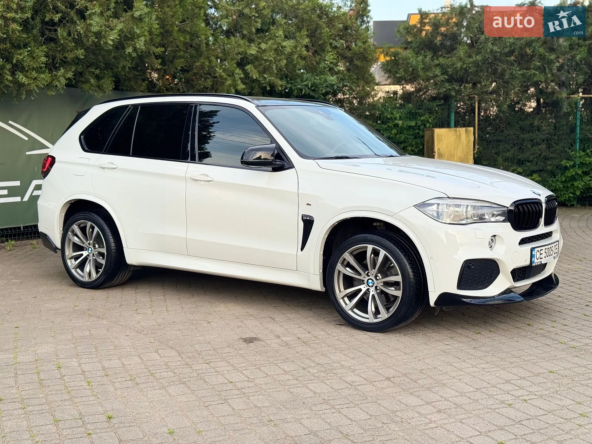 2016 BMW X5 - мініатюра 14