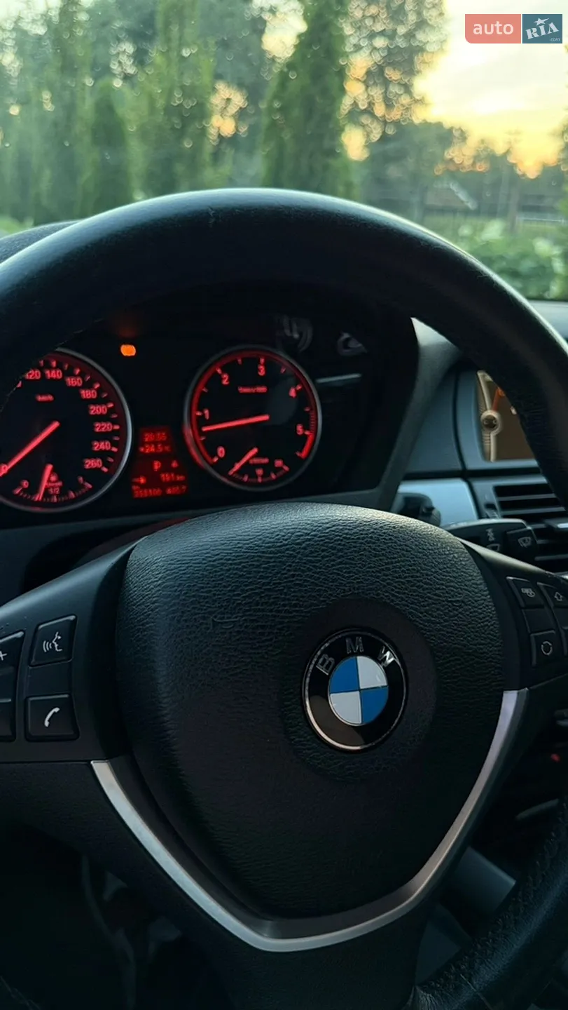 2010 BMW X5 - мініатюра 31