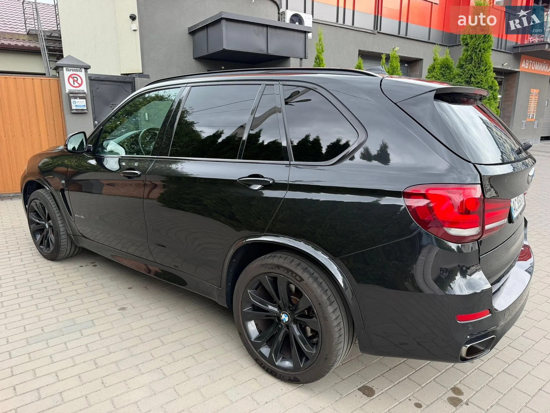2016 BMW X5 - мініатюра 2