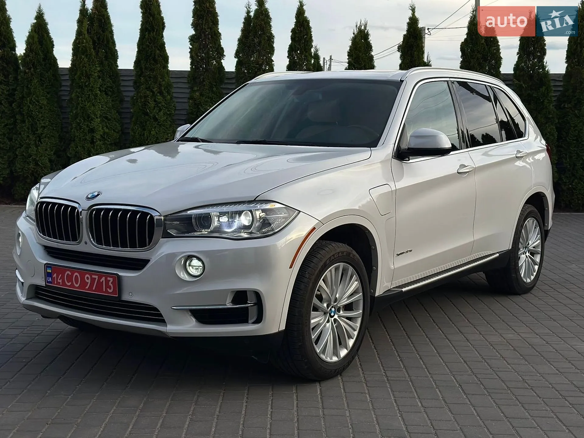 2016 BMW X5 - мініатюра 3