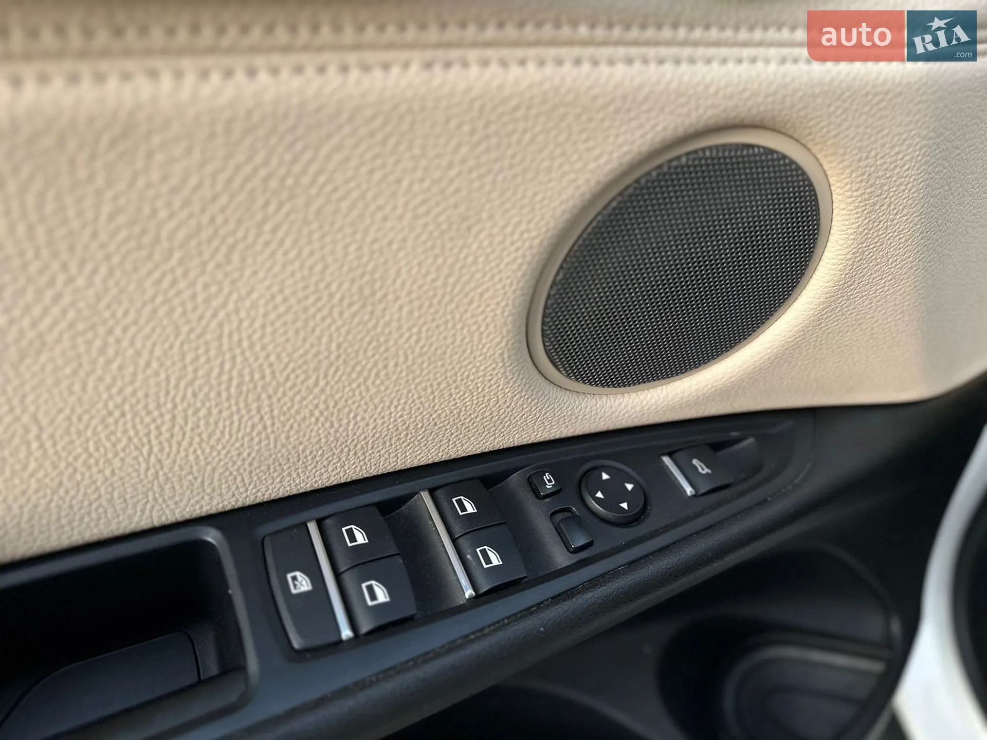2016 BMW X5 - мініатюра 14