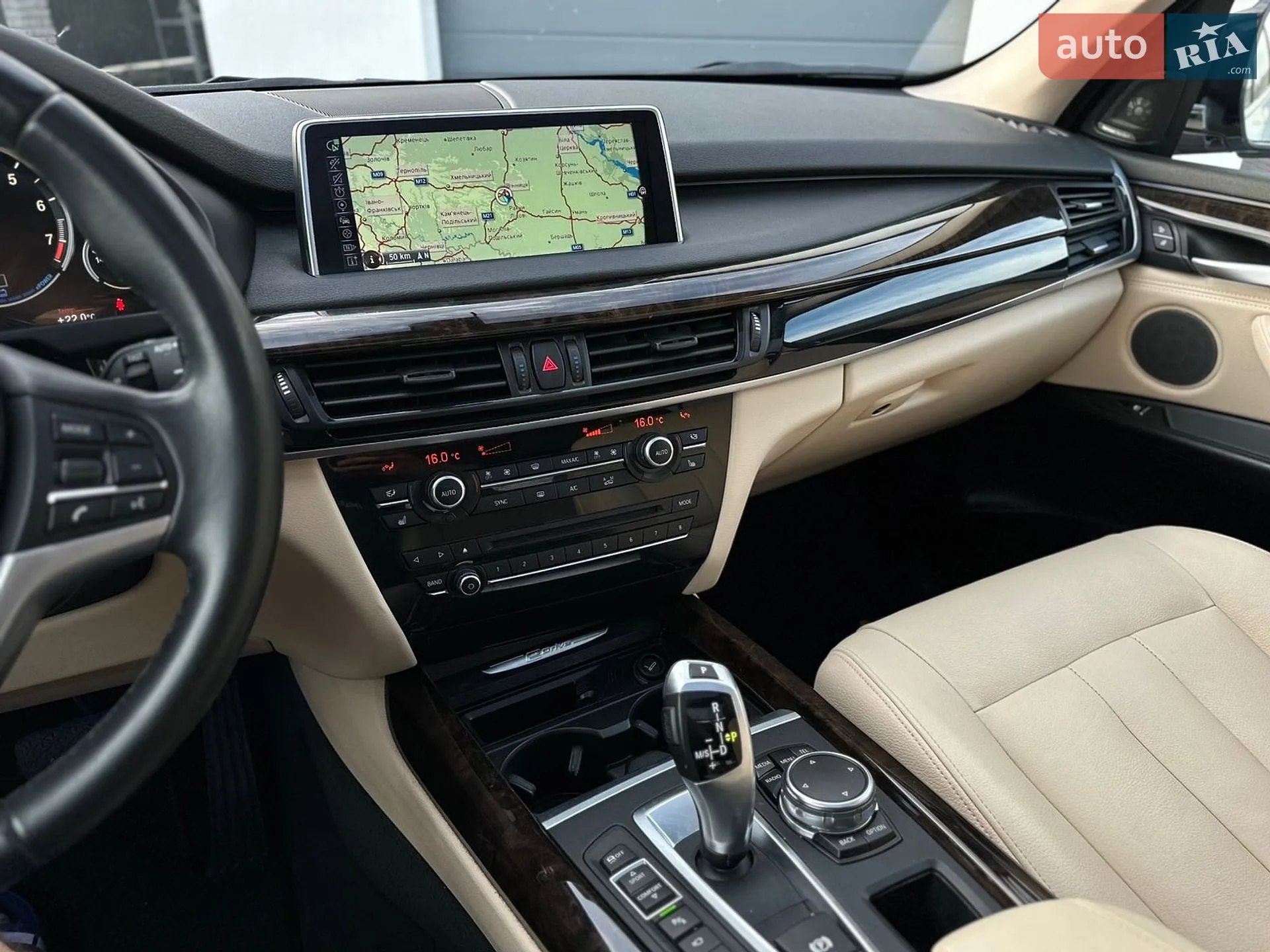 2016 BMW X5 - мініатюра 27