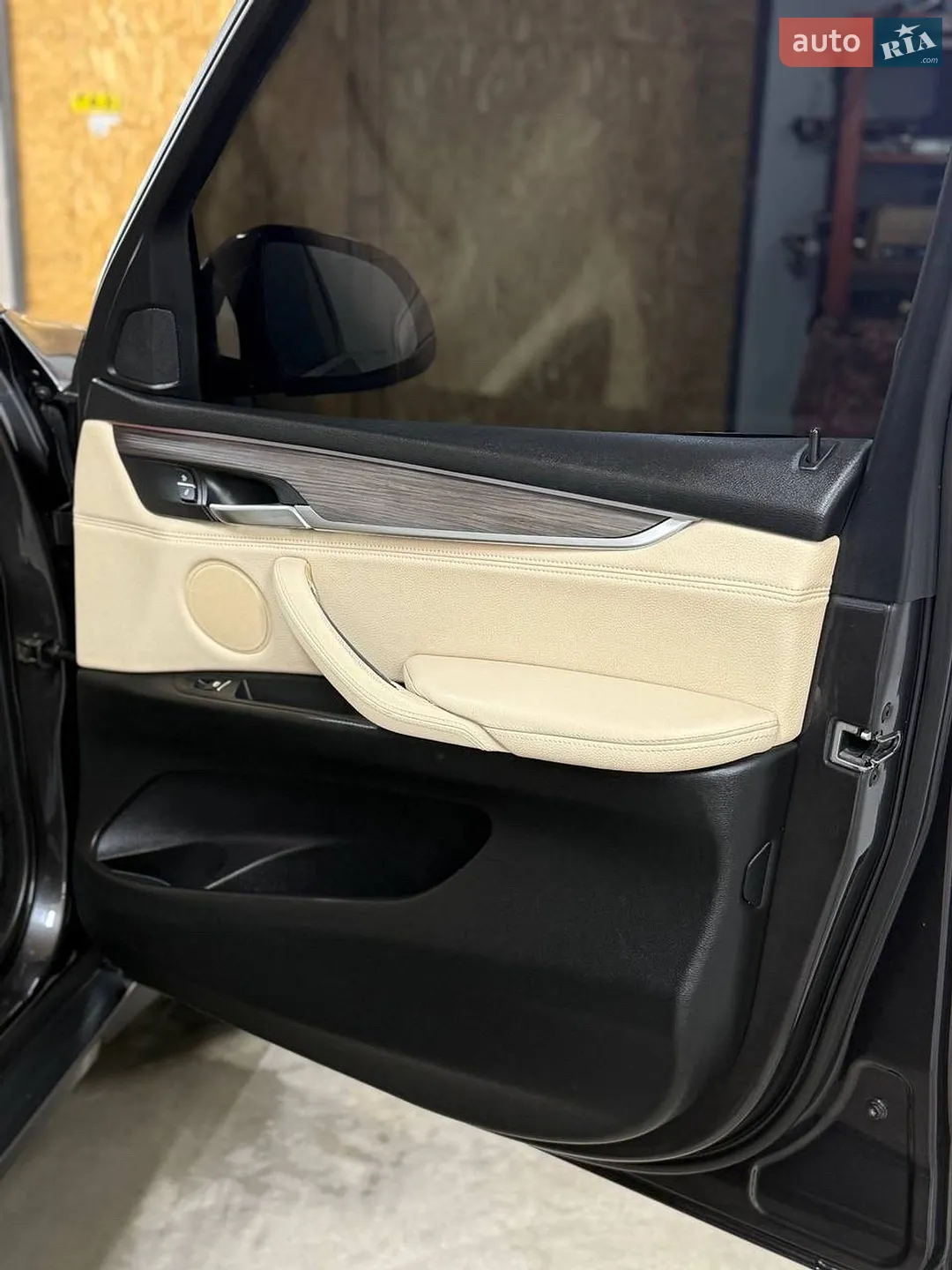 2016 BMW X5 - мініатюра 24