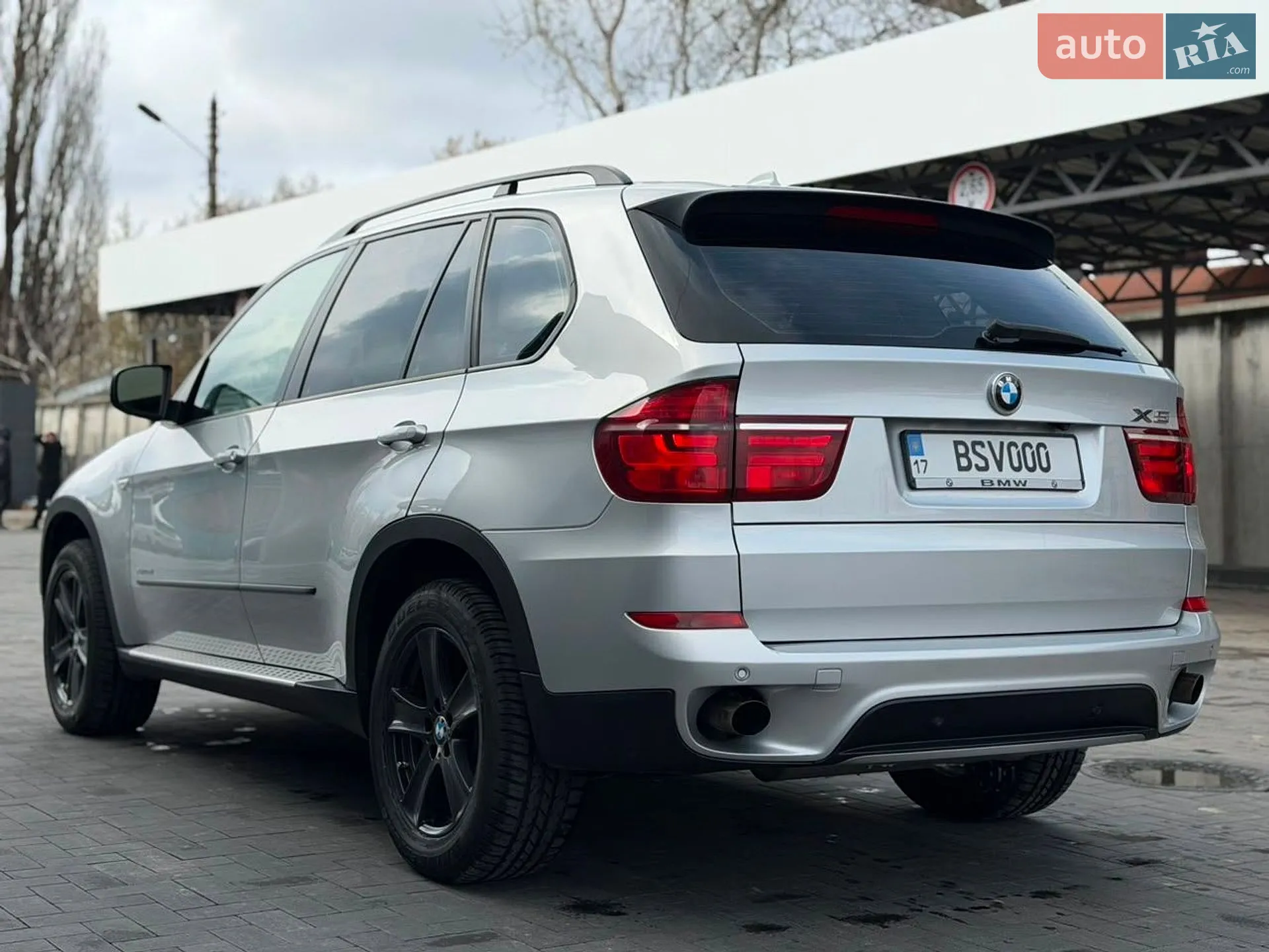 2011 BMW X5 - мініатюра 18