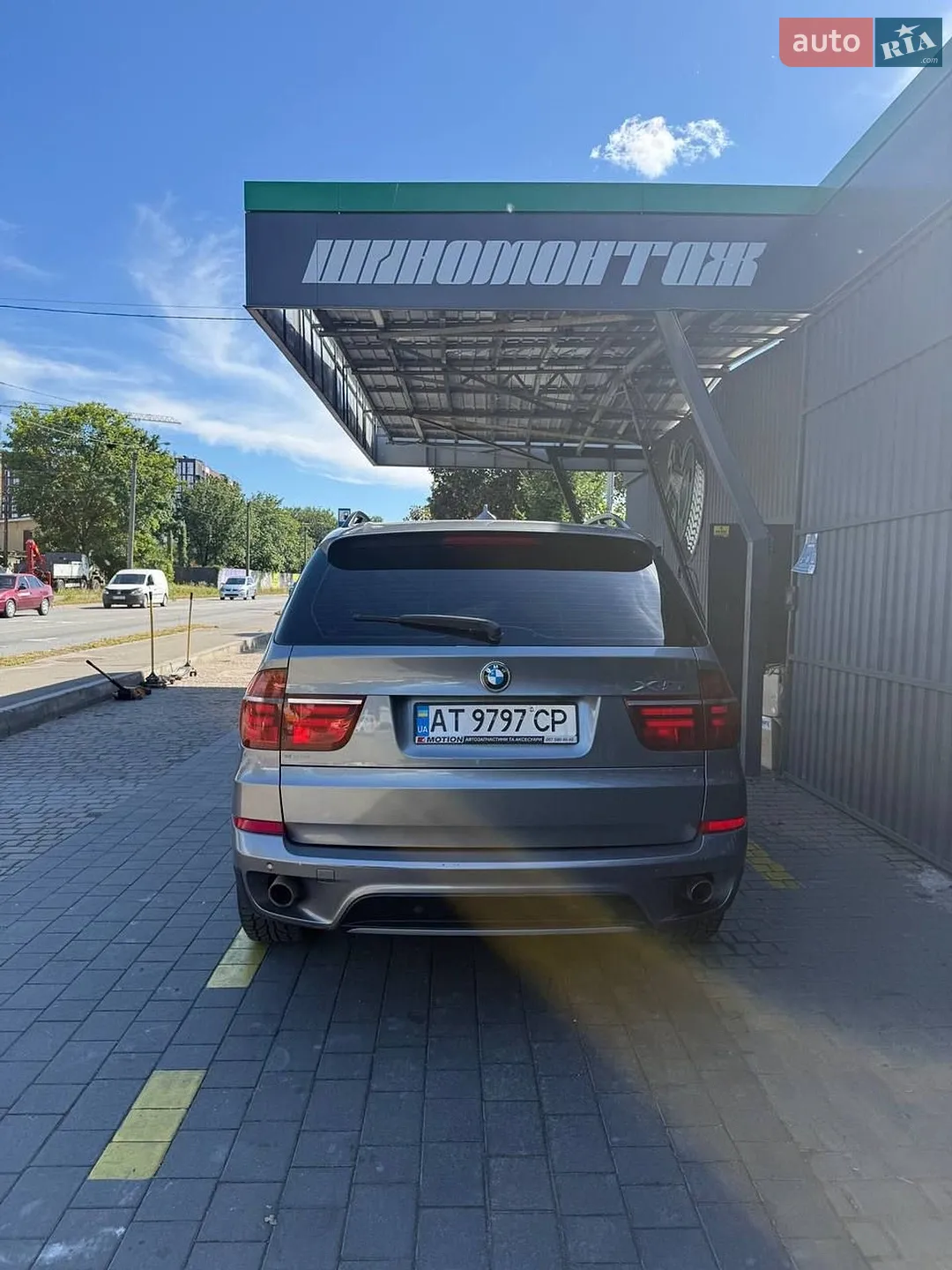 2010 BMW X5 - мініатюра 6