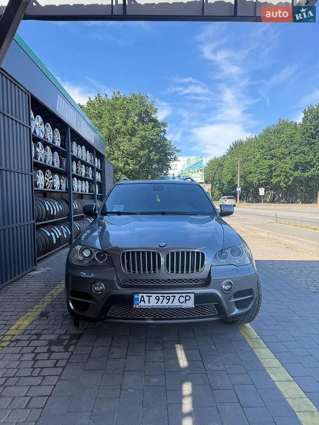 2010 BMW X5 - мініатюра 10