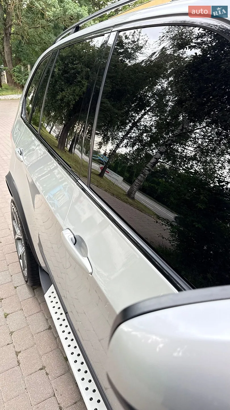 2010 BMW X5 - мініатюра 15