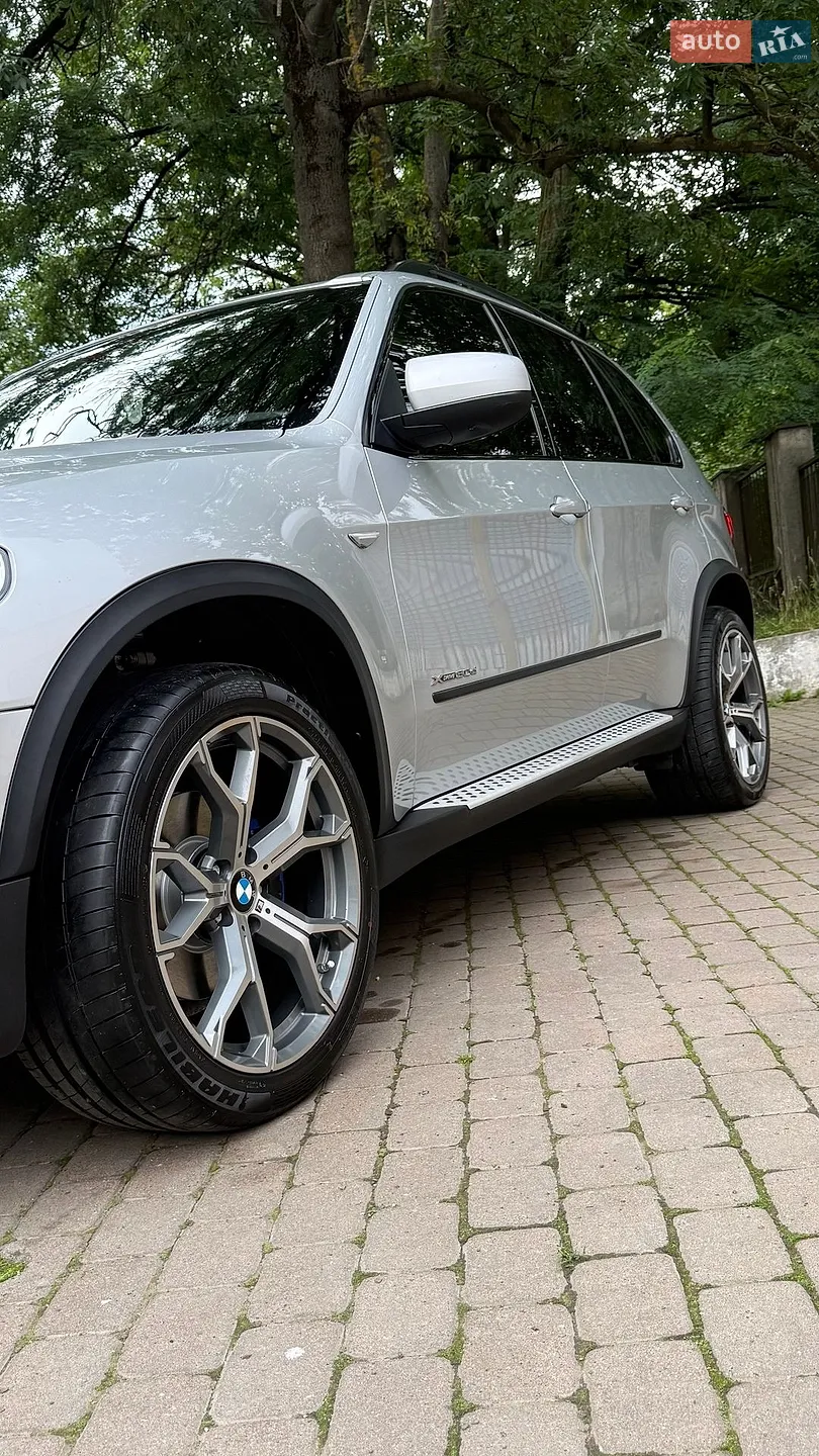 2010 BMW X5 - мініатюра 10