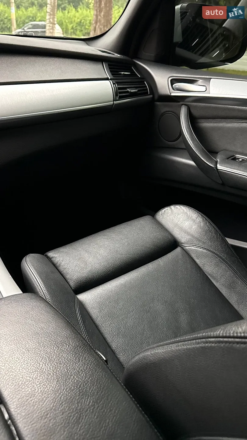 2010 BMW X5 - мініатюра 51
