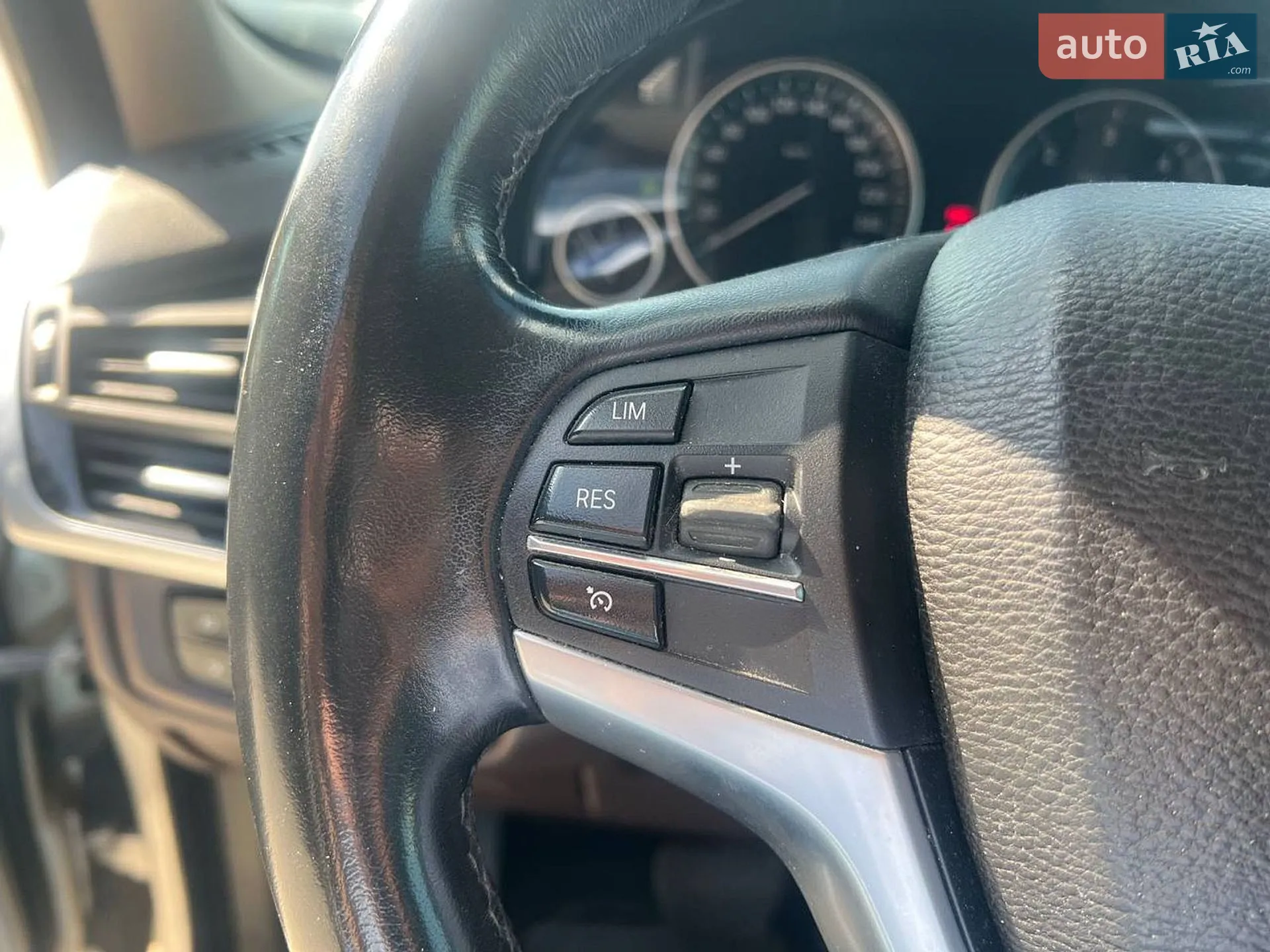 2016 BMW X5 - мініатюра 26