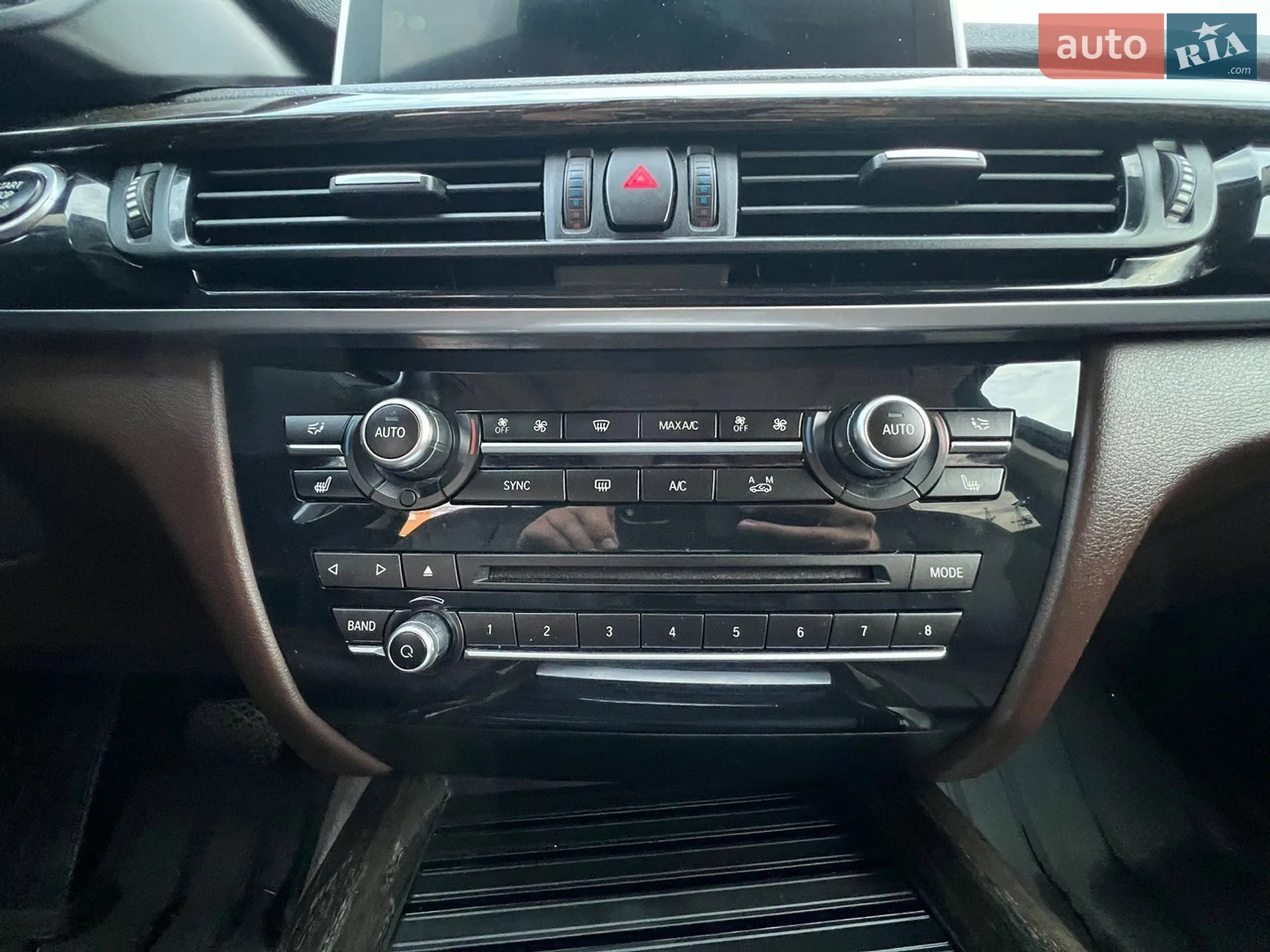2015 BMW X5 - мініатюра 26