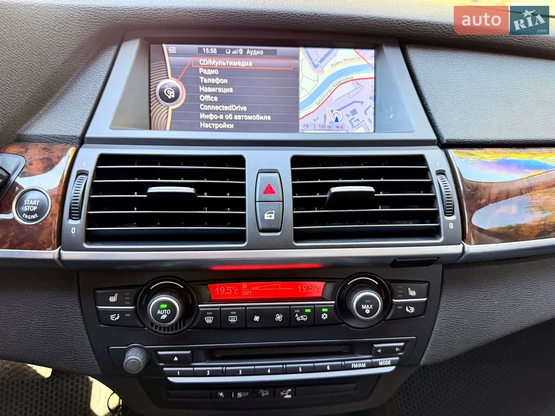 2011 BMW X5 - мініатюра 12