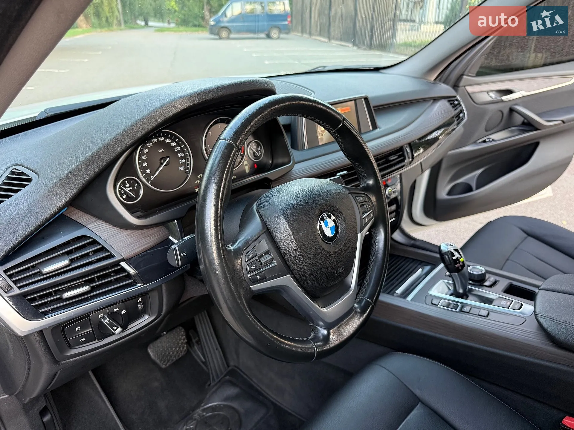 2017 BMW X5 - мініатюра 45