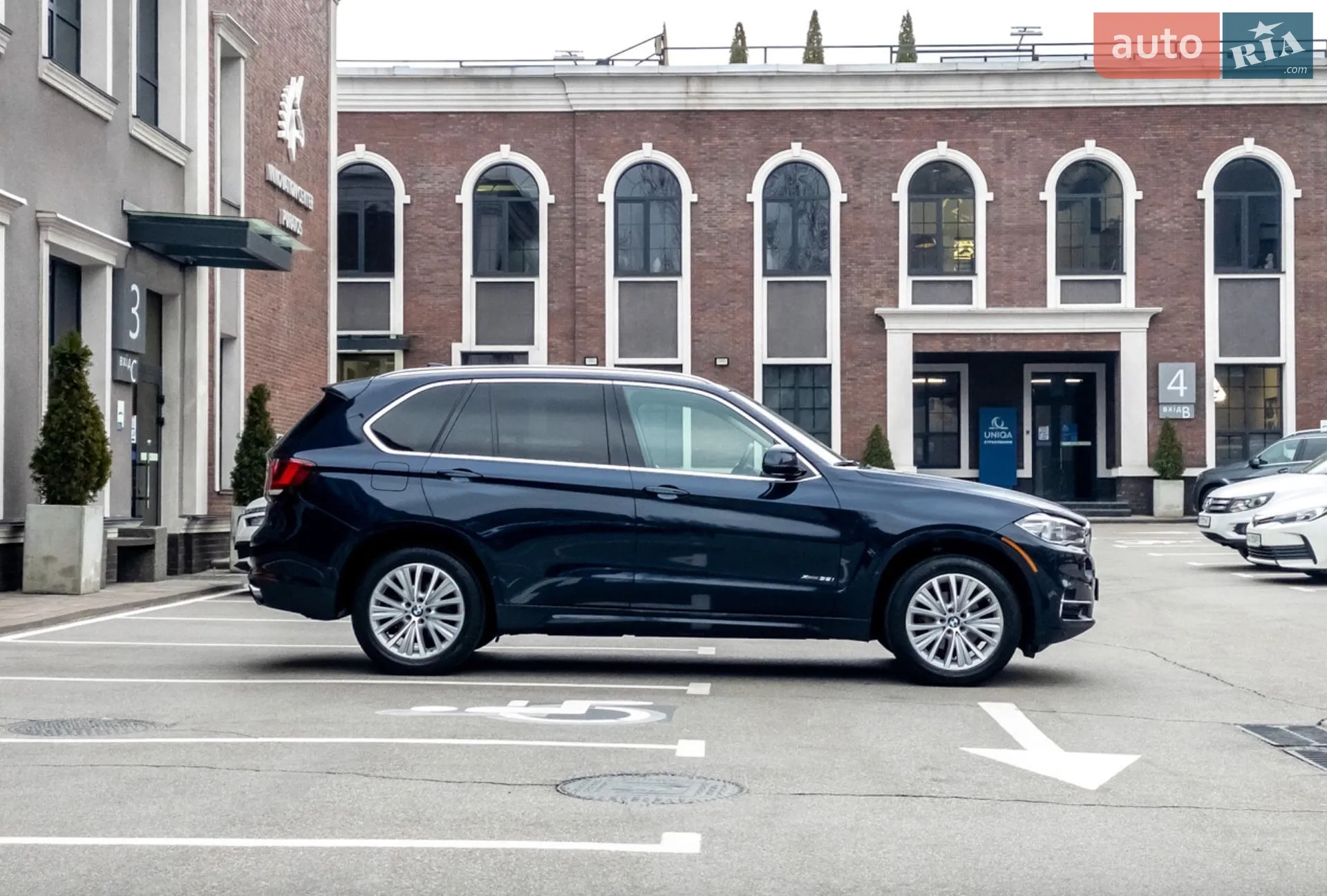 2016 BMW X5 - мініатюра 3