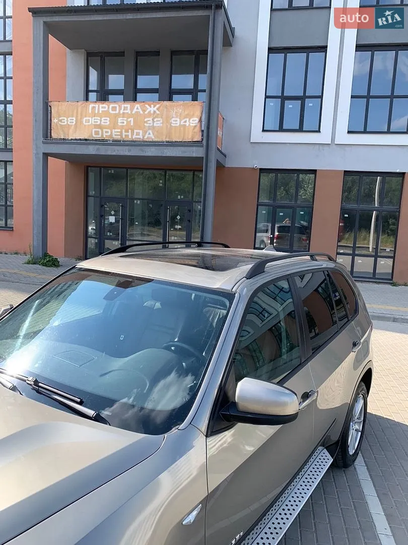 2010 BMW X5 - мініатюра 10