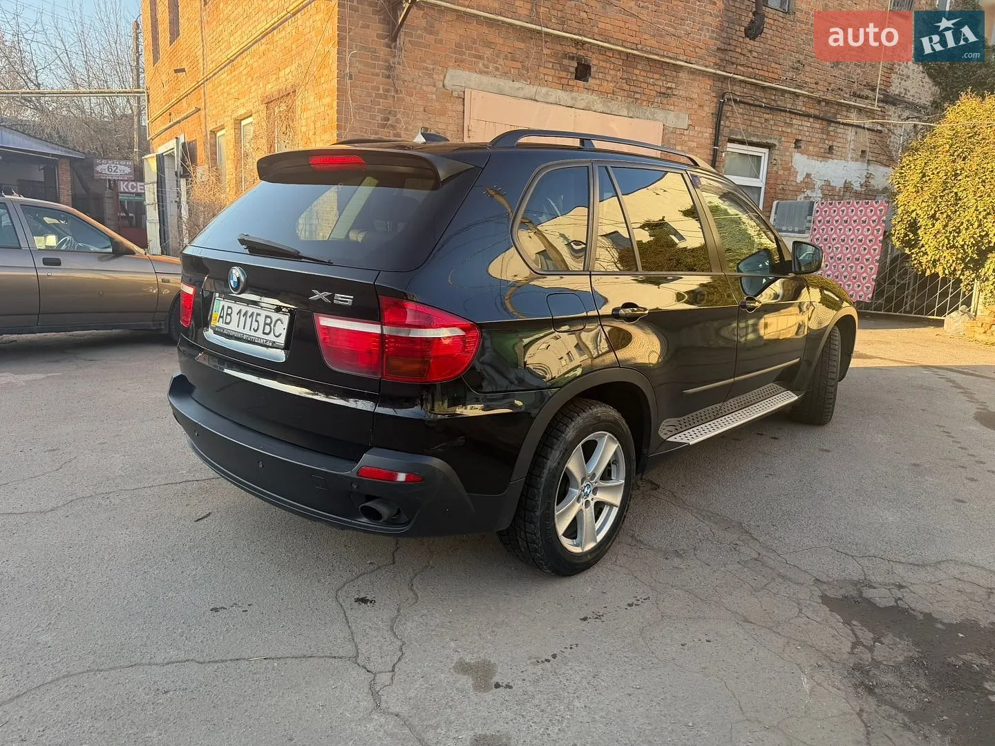 2010 BMW X5 - мініатюра 9