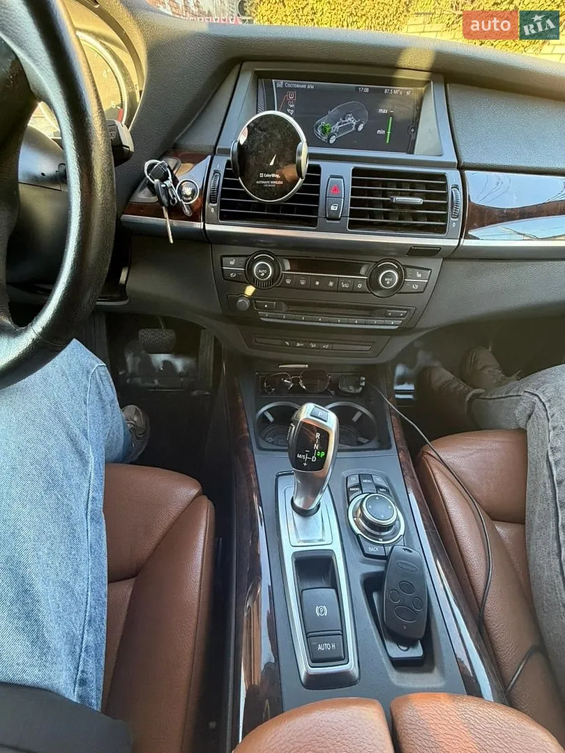 2010 BMW X5 - мініатюра 18