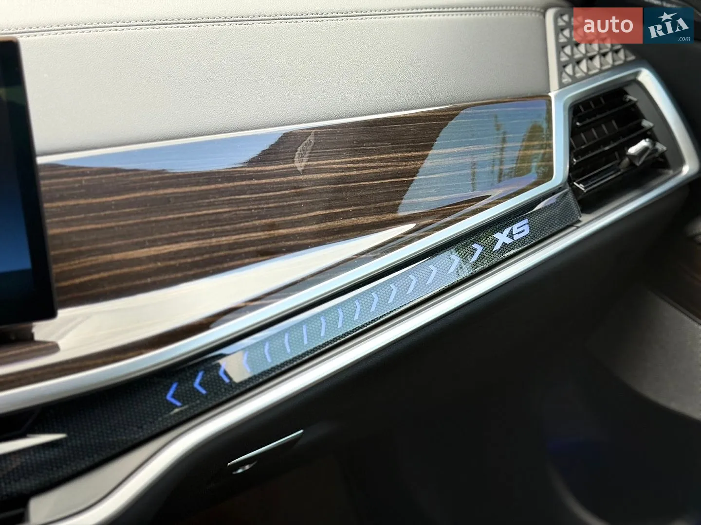 2023 BMW X5 - мініатюра 18