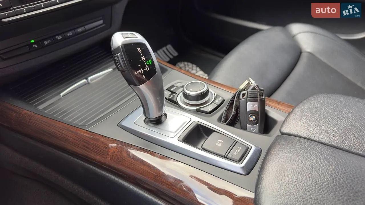2010 BMW X5 - мініатюра 26