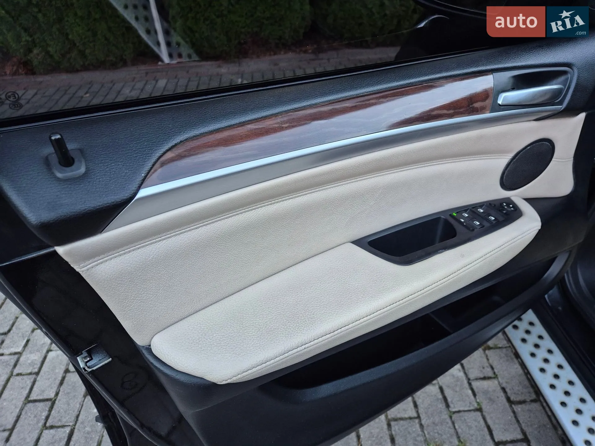 2012 BMW X5 - мініатюра 24