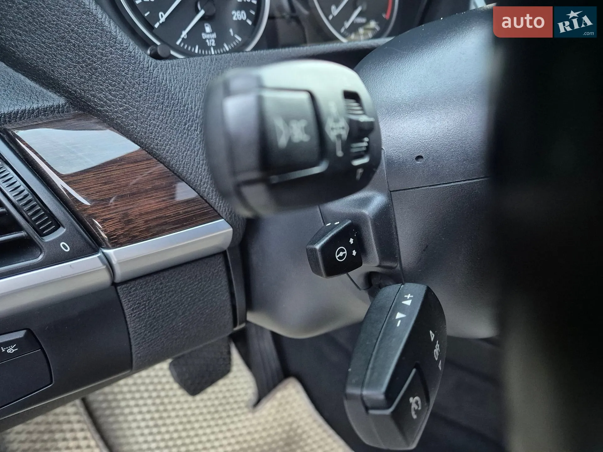 2012 BMW X5 - мініатюра 26