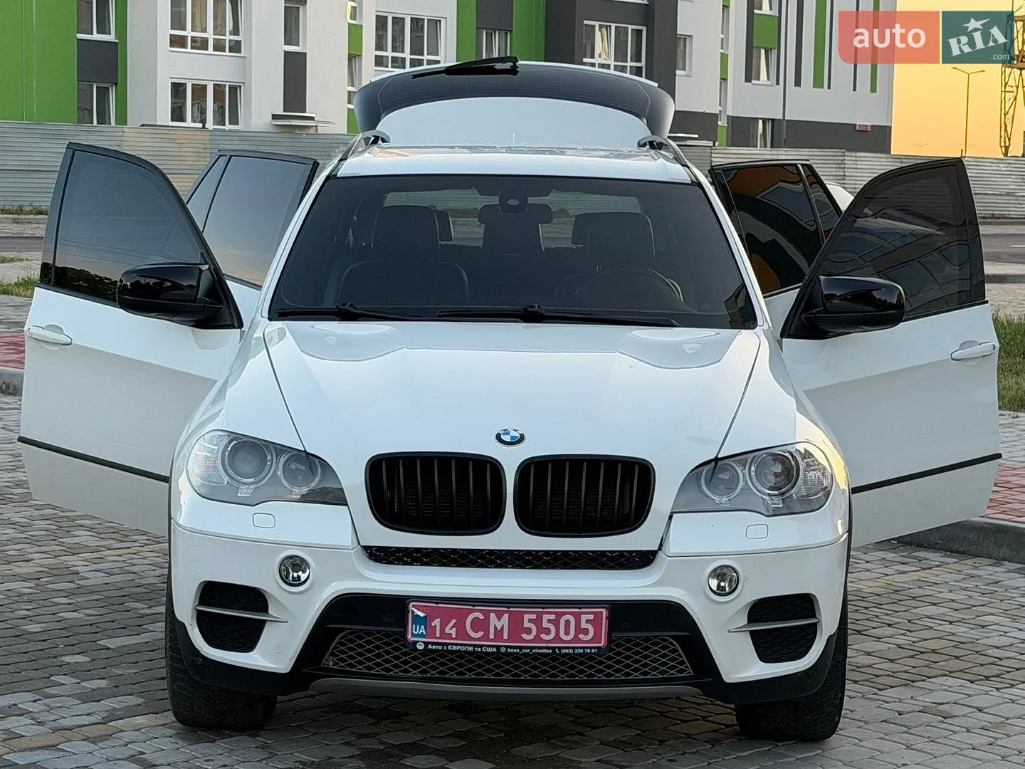 2011 BMW X5 - мініатюра 18