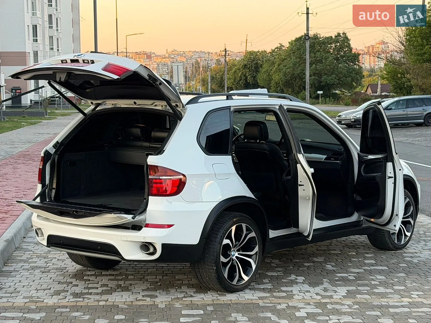 2011 BMW X5 - мініатюра 22