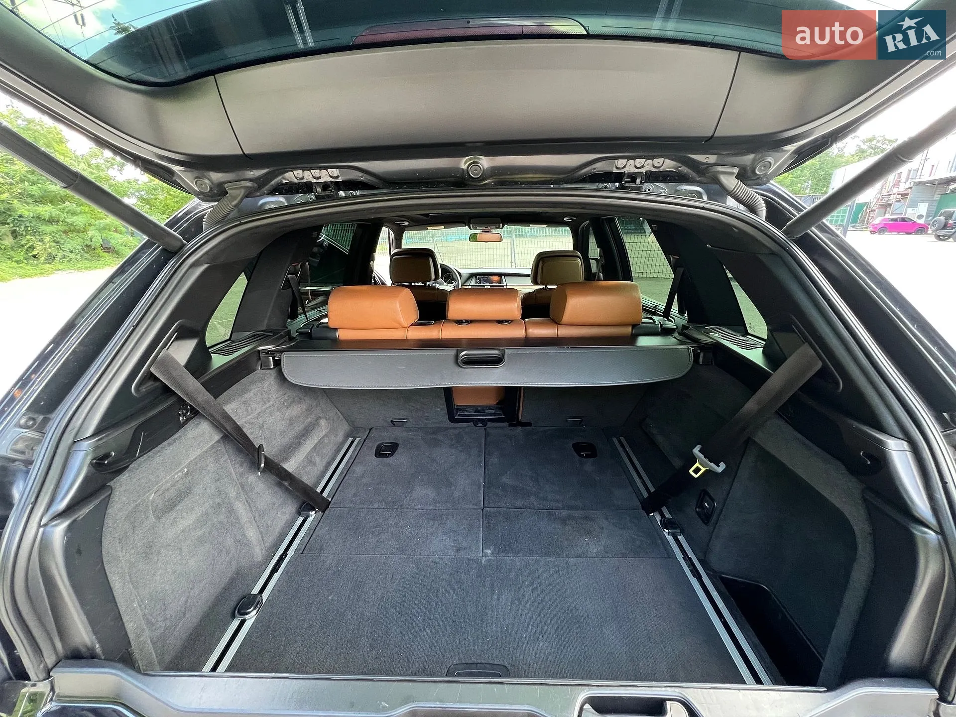 2010 BMW X5 - мініатюра 11